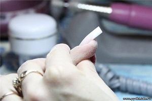 Коррекция наращенных ногтей (более 3 мм отросшего ногтя) 70 % от стоимости наращивания